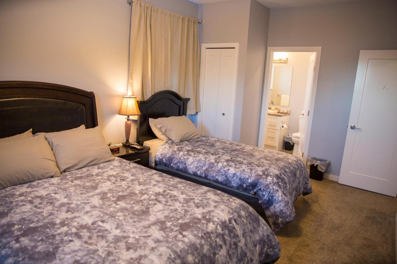 Downtown Whitehorse 4 Bedrooms Deluxe Condo Exterior foto